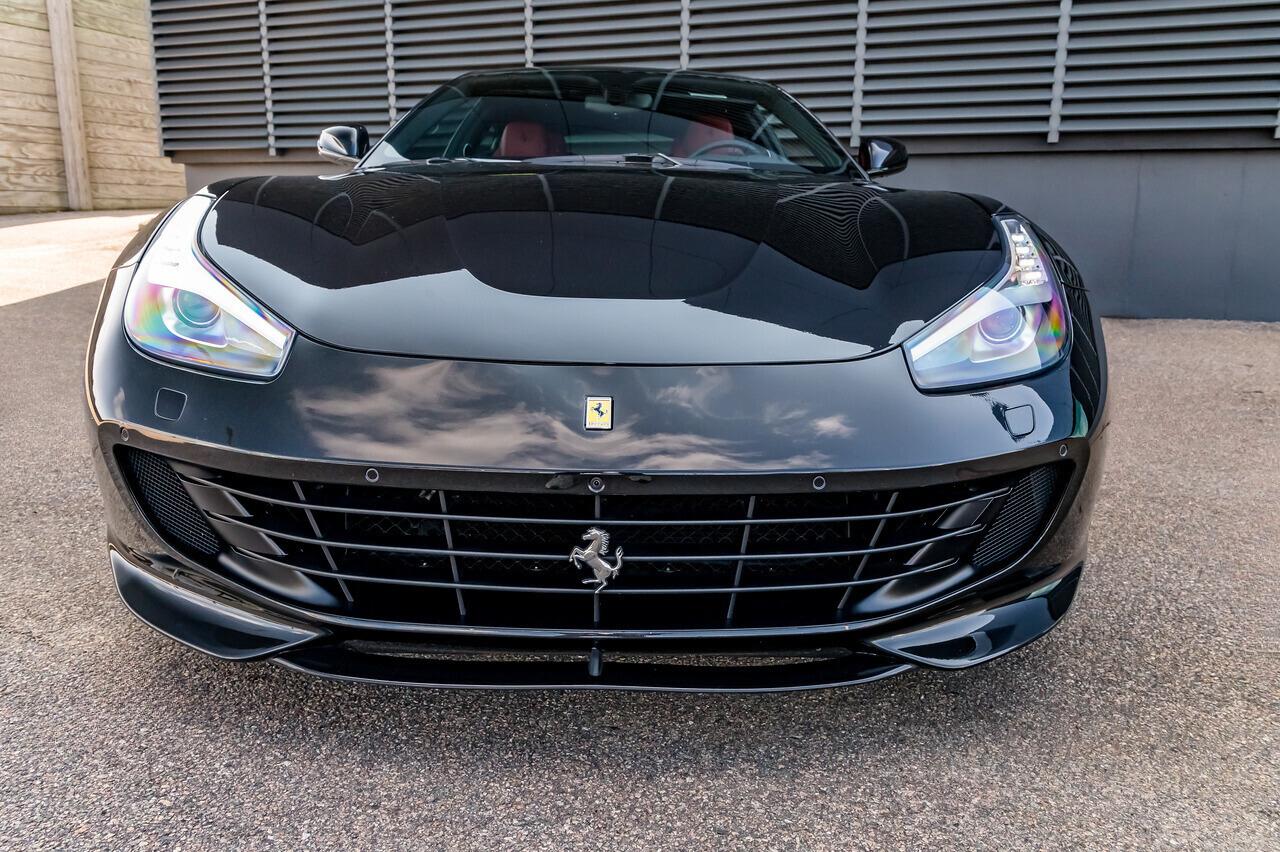 Ferrari GTC4 LUSSO
